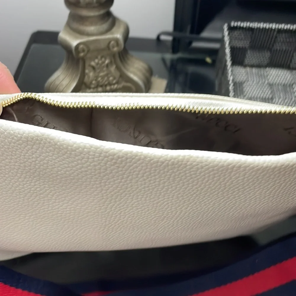 Gucci fanny pack - Picture 4 of 4